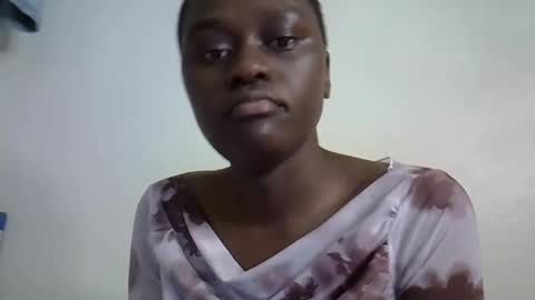 pink  and josphen online show from 04.02.26