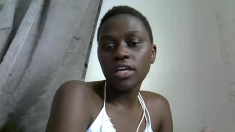 pink  and josphen online show from 04.04.26