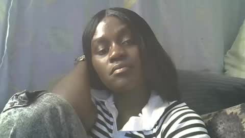 pink  and josphen online show from 04.07.26