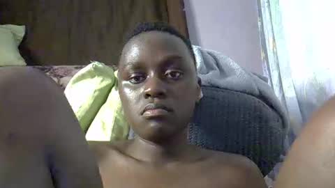 pink  and josphen online show from 04.08.26