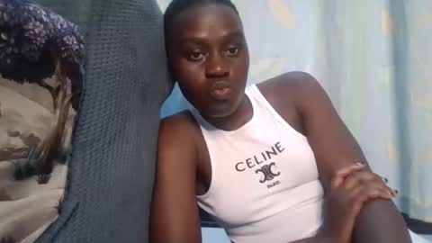 pink  and josphen online show from 04.10.26