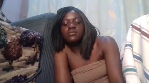 pink  and josphen online show from 04.11.26