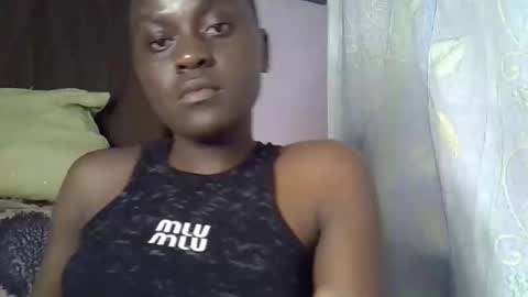 pink  and josphen online show from 04.11.26