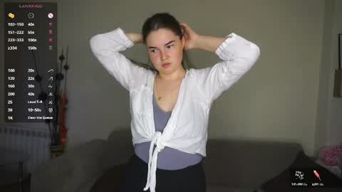 Lana  1800 - 0330 UTC   Mia 0700- 1630 UTC online show from 08.06.26