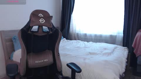 Eva online show from 12.05.24