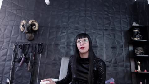 Snapshot of agata_darkness chatting on 01.27.25 Miss Agata online show from 01.27.25