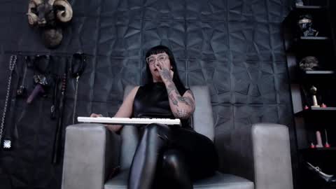 Snapshot of agata_darkness chatting on 02.02.25 Miss Agata online show from 02.02.25