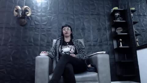 Snapshot of agata_darkness chatting on 03.04.25 Miss Agata online show from 03.04.25