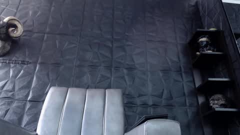 Snapshot of agata_darkness chatting on 10.21.25 Miss Agata online show from 10.21.25