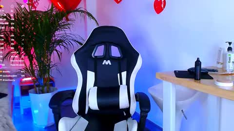 Agata online show from 02.17.25