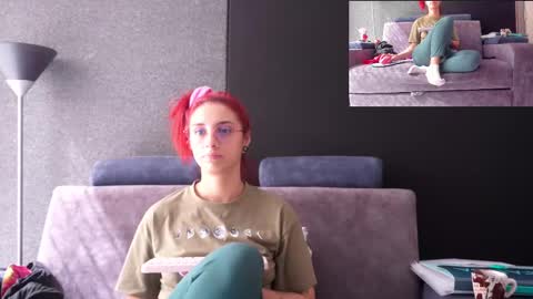 Agata Collinss online show from 10.04.25