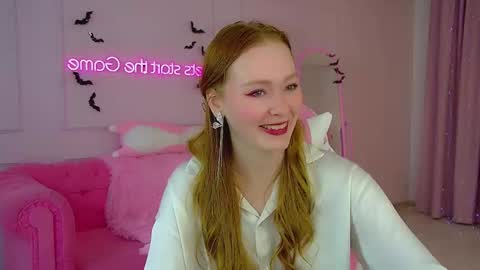 AgataFoxley online show from 10.19.25