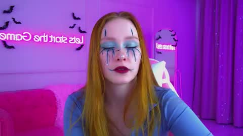 AgataFoxley online show from 10.26.25