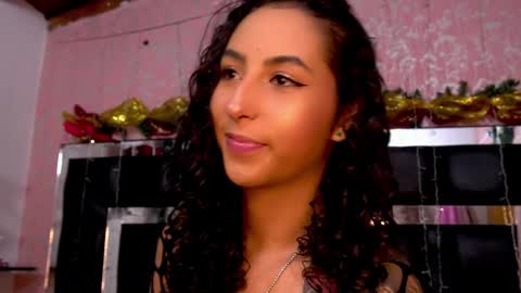 Snapshot of agatha_collinss chatting on 01.03.25 Val inst agatha clls online show from 01.03.25