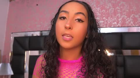 Snapshot of agatha_collinss chatting on 01.22.25 Val inst agatha clls online show from 01.22.25