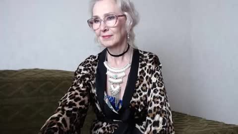 Agatha online show from 02.09.25