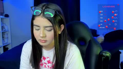 Snapshot of agatha_riccie chatting on 10.14.25 Cat online show from 10.14.25