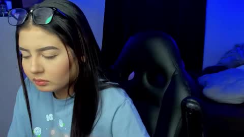 Snapshot of agatha_riccie chatting on 10.22.25 Cat online show from 10.22.25