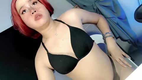 Snapshot of agathaa69 chatting on 05.15.26 steffy online show from 05.15.26