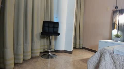 Agathaa white online show from 09.22.25