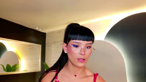 Agatha online show from 11.06.25