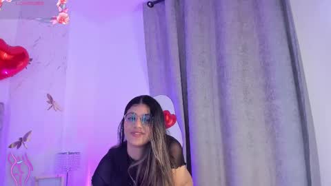 Snapshot of agathaowens chatting on 02.21.25 Agatha Owens online show from 02.21.25