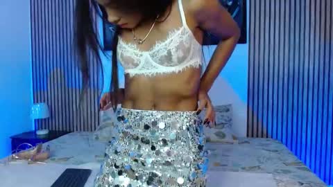 aghata walkerl online show from 11.10.25