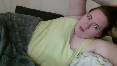 Aglaya Fame online show from 01.04.25