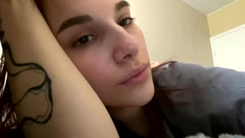 Agnes online show from 11.10.25