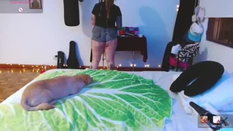 Agness online show from 04.11.26