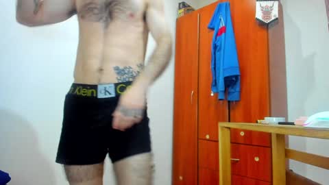 Agustin online show from 12.04.24