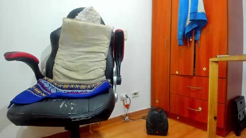 Agustin online show from 12.06.24