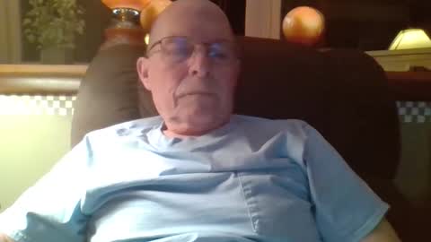 aguynrkfrd online show from 04.01.26