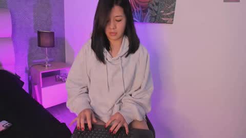 Snapshot of ah_mara chatting on 03.07.25 Ahmara online show from 03.07.25