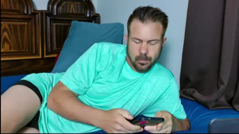 Blue Eyed Handsome Man online show from 05.18.26