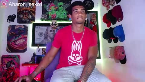 Snapshot of aharon_sexo1 chatting on 03.01.25 Aharon  Zamora online show from 03.01.25