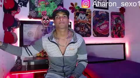Snapshot of aharon_sexo1 chatting on 03.10.25 Aharon  Zamora online show from 03.10.25