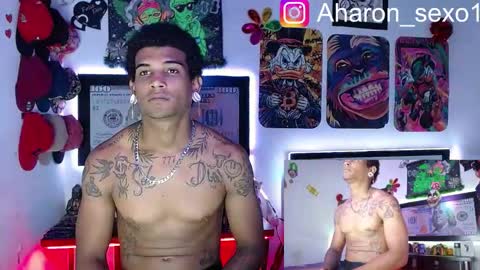 Snapshot of aharon_sexo1 chatting on 03.12.25 Aharon  Zamora online show from 03.12.25