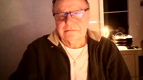 Snapshot of ahmole chatting on 02.06.26 Ole online show from 02.06.26