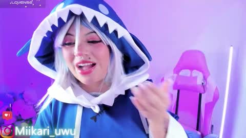 Snapshot of ahri_elderwood chatting on 12.23.25 Ahri help me get to 100 online show from 12.23.25