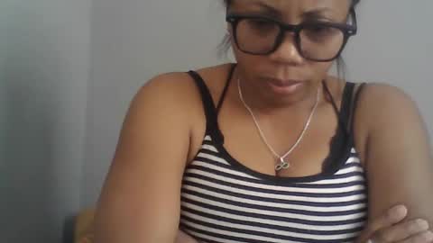 Snapshot of aicha_boobs chatting on 06.27.26 Aicha boobs online show from 06.27.26