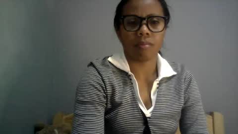 Snapshot of aicha_boobs chatting on 07.16.26 Aicha boobs online show from 07.16.26