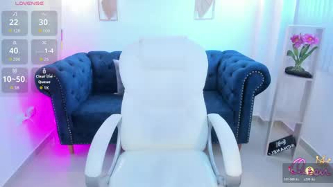 AIDA ADAMS online show from 05.19.26