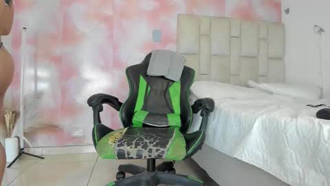 karoline  online show from 01.31.26