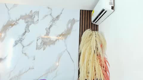 Aida  online show from 02.25.25