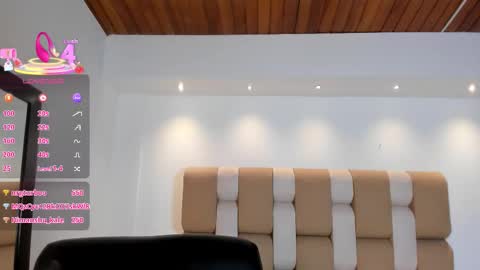 Snapshot of aidajoness chatting on 12.15.25 aidajoness online show from 12.15.25