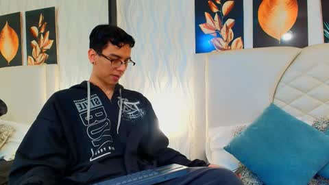 aiden_royce online show from 10.15.25