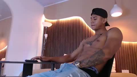 Aiden online show from 09.28.25