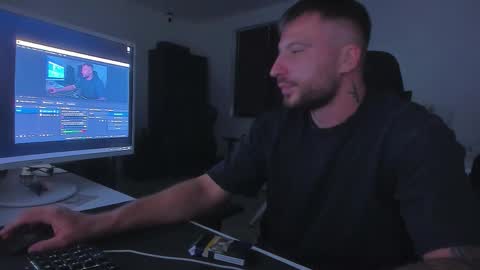 Snapshot of aidenmatthew chatting on 09.27.25 Aiden online show from 09.27.25