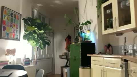 Spicyla online show from 11.14.25